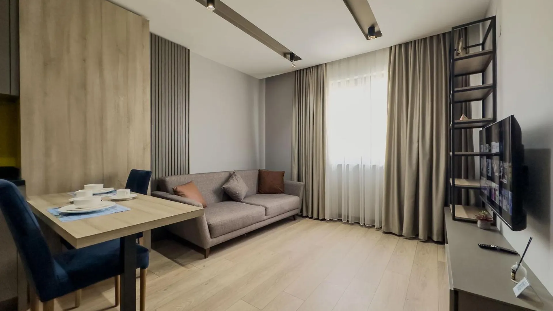 Leaf River Suites Antalya Aparthotel