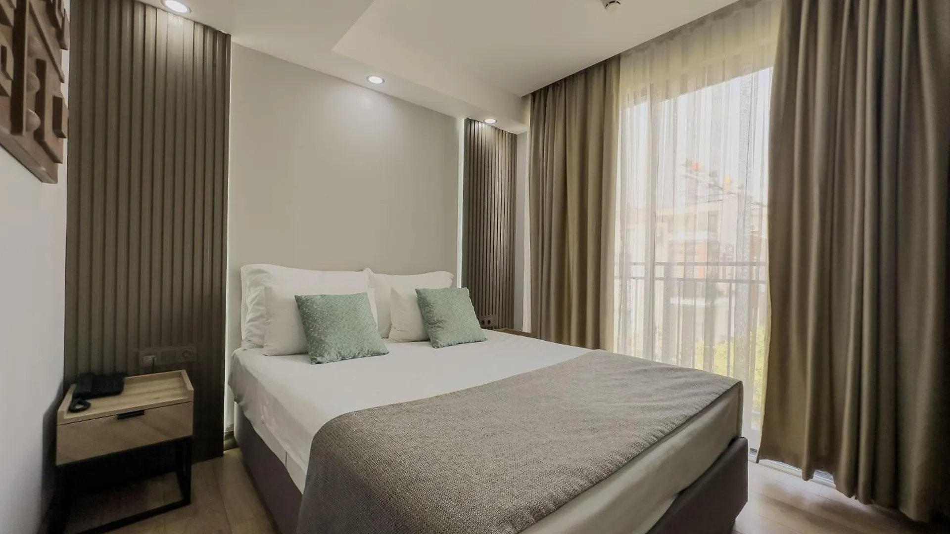 Leaf River Suites Antalya